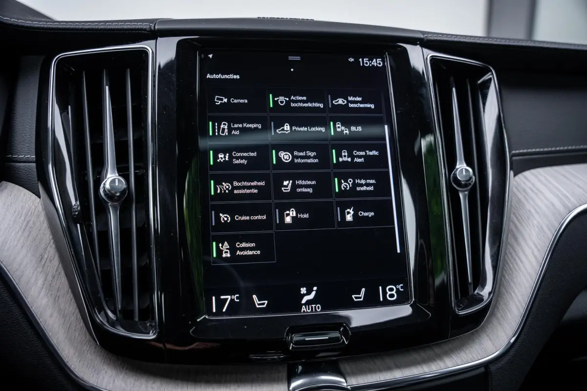 2.0 T8 Plug-In Hybrid AWD Inscription Pano-dak|H&K|ACC|Leder|Trekhaak|Camera|Memory|Winter-pakket