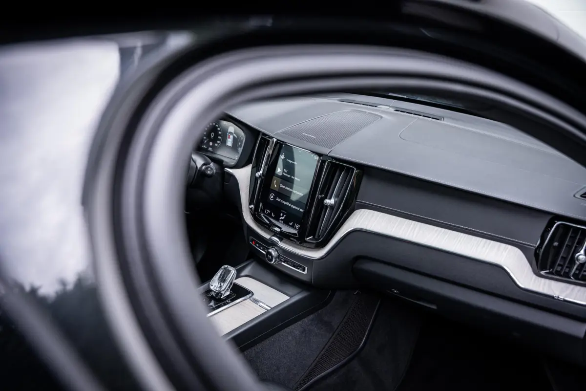 2.0 T8 Plug-In Hybrid AWD Inscription Pano-dak|H&K|ACC|Leder|Trekhaak|Camera|Memory|Winter-pakket