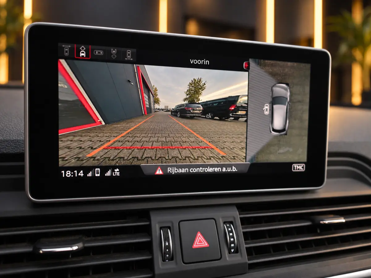 55 TFSI e S-Line Quattro Competition 367PK | Luchtvering | Pano | B&O | Massage | Memory | Digtal Dash | RS Nappe Leder | 360 | Ambient+ | Keyless | Leder | Carplay | Trekhaak | Head-Up | Ma
