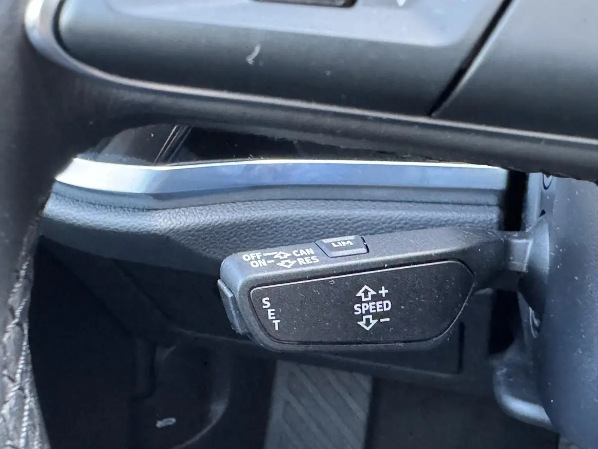 35 TFSI S Edition | Panorama dak | Trekhaak wegkl. | Navi/Carplay/Andriod | Achteruitrijcamera | All Season banden |