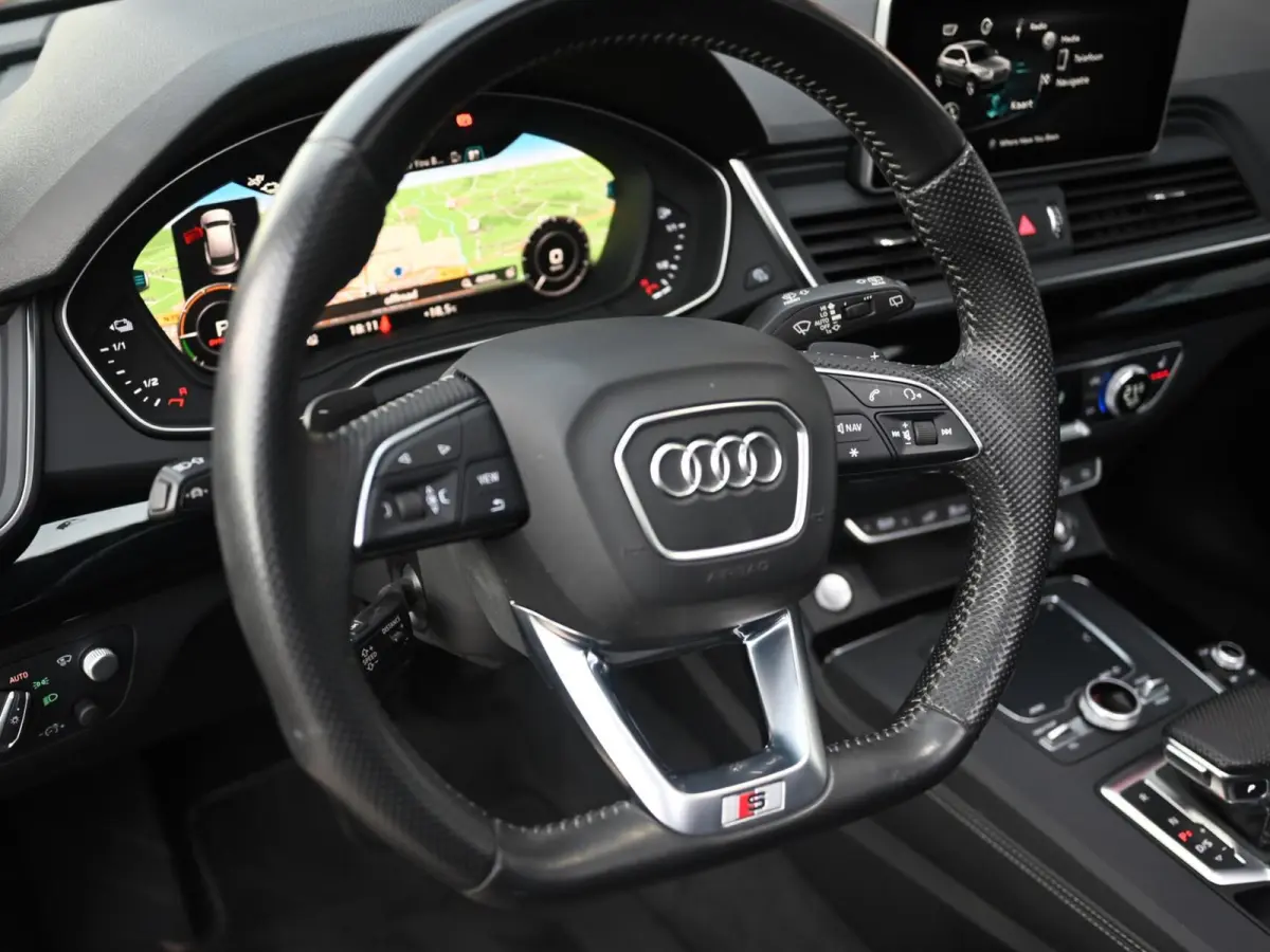 55 TFSI e S-Line Quattro Competition 367PK | Luchtvering | Pano | B&O | Massage | Memory | Digtal Dash | RS Nappe Leder | 360 | Ambient+ | Keyless | Leder | Carplay | Trekhaak | Head-Up | Ma