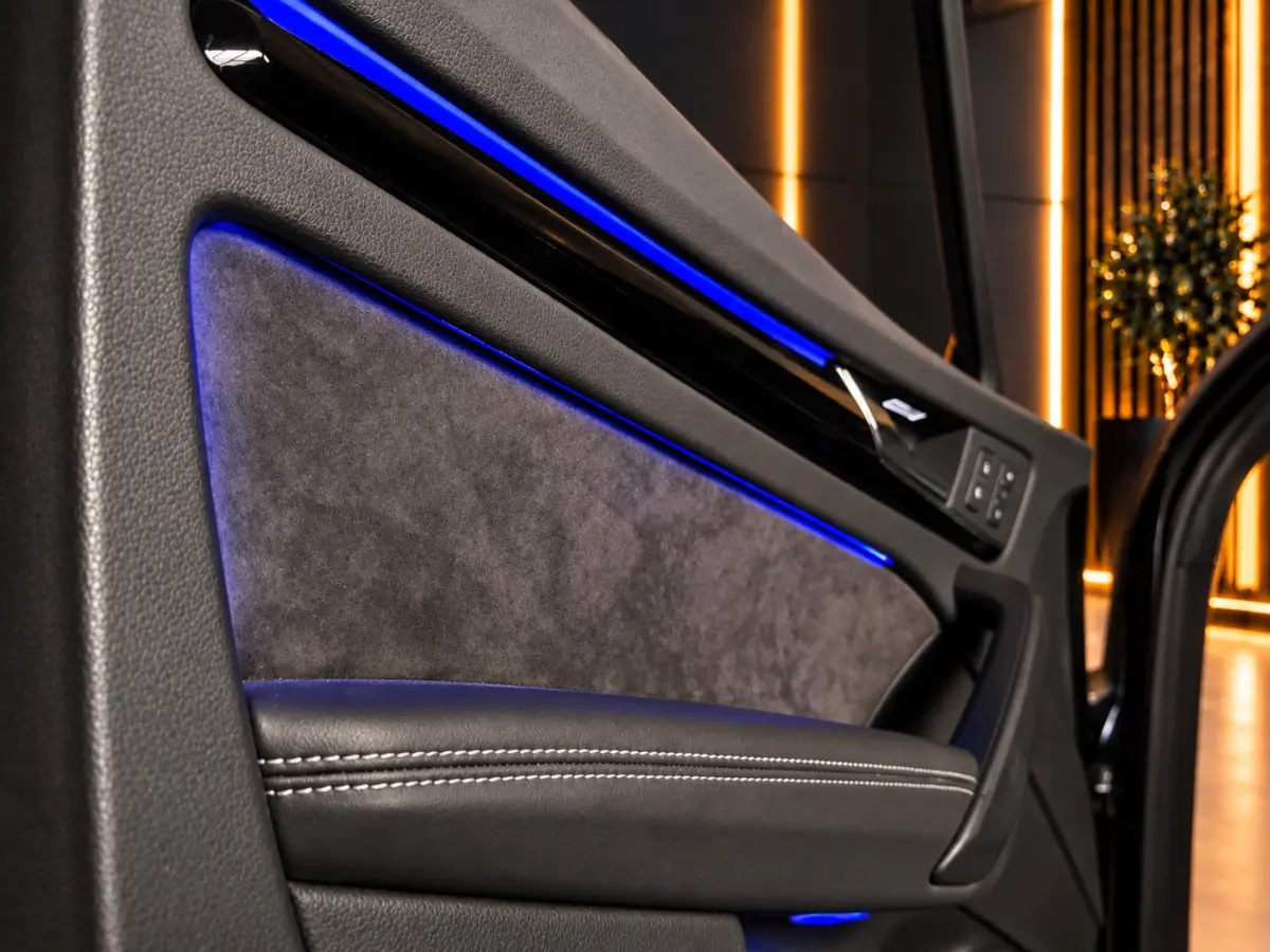 55 TFSI e S-Line Quattro Competition 367PK | Luchtvering | Pano | B&O | Massage | Memory | Digtal Dash | RS Nappe Leder | 360 | Ambient+ | Keyless | Leder | Carplay | Trekhaak | Head-Up | Ma