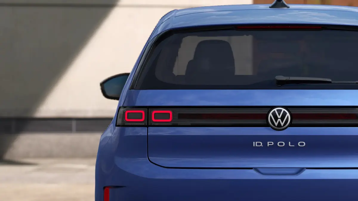 Life | Automatische afstandsregeling (Adaptive Cruise Control) | Koplampverlichting LED | Zijruiten achter en achterruit getint