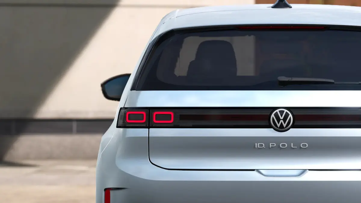 Life | Automatische afstandsregeling (Adaptive Cruise Control) | Koplampverlichting LED | Zijruiten achter en achterruit getint