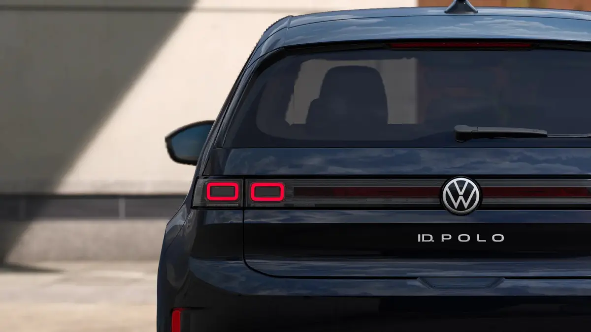 Life | Automatische afstandsregeling (Adaptive Cruise Control) | Koplampverlichting LED | Zijruiten achter en achterruit getint