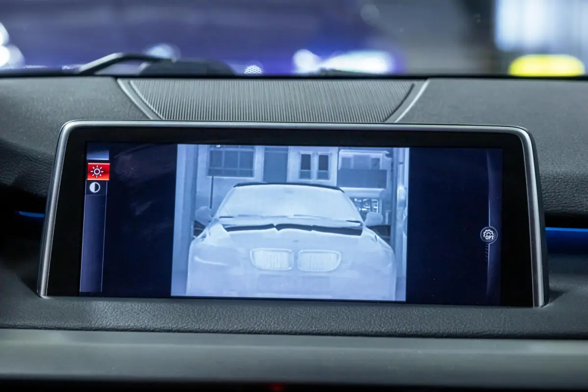 xDrive35i High Executive|HUD|H&K|Night Vision|SoftClose|360 Cam|Comfortstoelen|Keyless