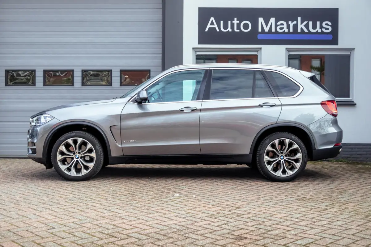 xDrive35i High Executive|HUD|H&K|Night Vision|SoftClose|360 Cam|Comfortstoelen|Keyless