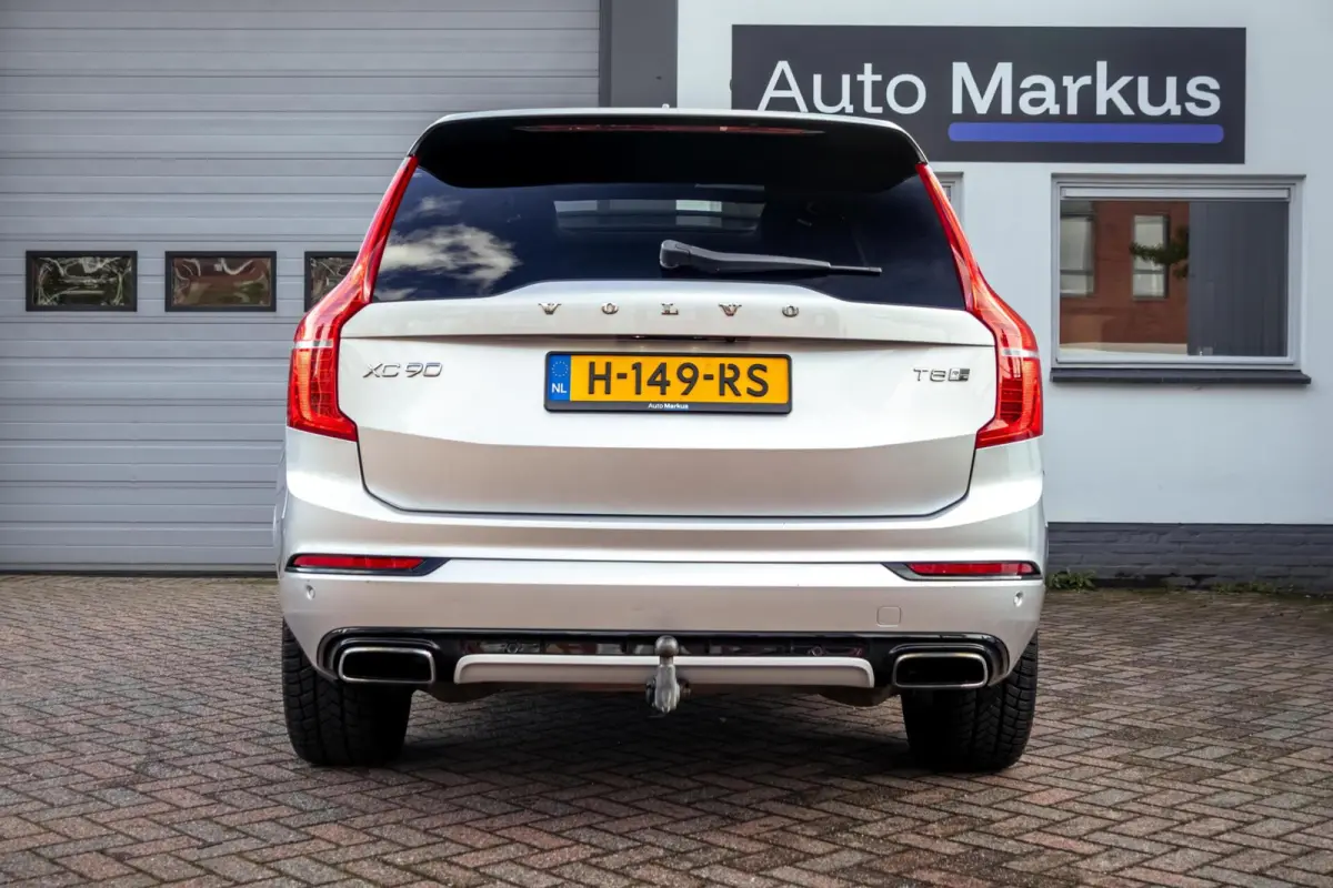 2.0 T8 Twin Engine AWD R-Design|Pano|7P|Luchtvering|Ventilatie|Memory|Trekhaak