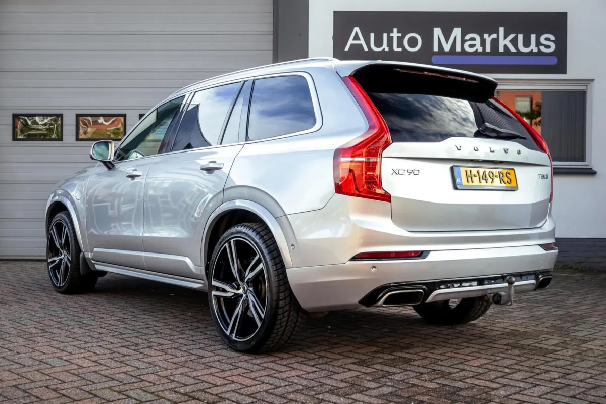 2.0 T8 Twin Engine AWD R-Design|Pano|7P|Luchtvering|Ventilatie|Memory|Trekhaak