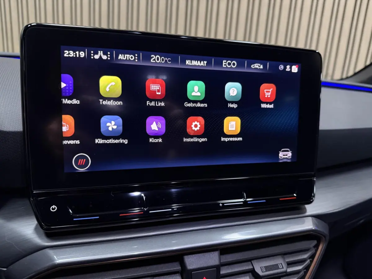 1.5 eTSI LED | NAVI | CRUISE | PDC| CARPLAY
