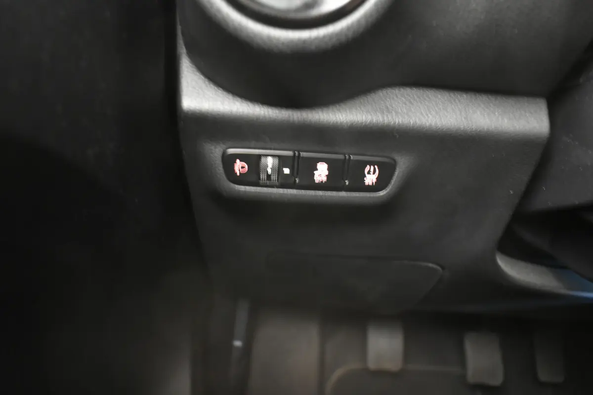 1.0 DPi Dynamic All Season banden Camera Cruise Carplay
