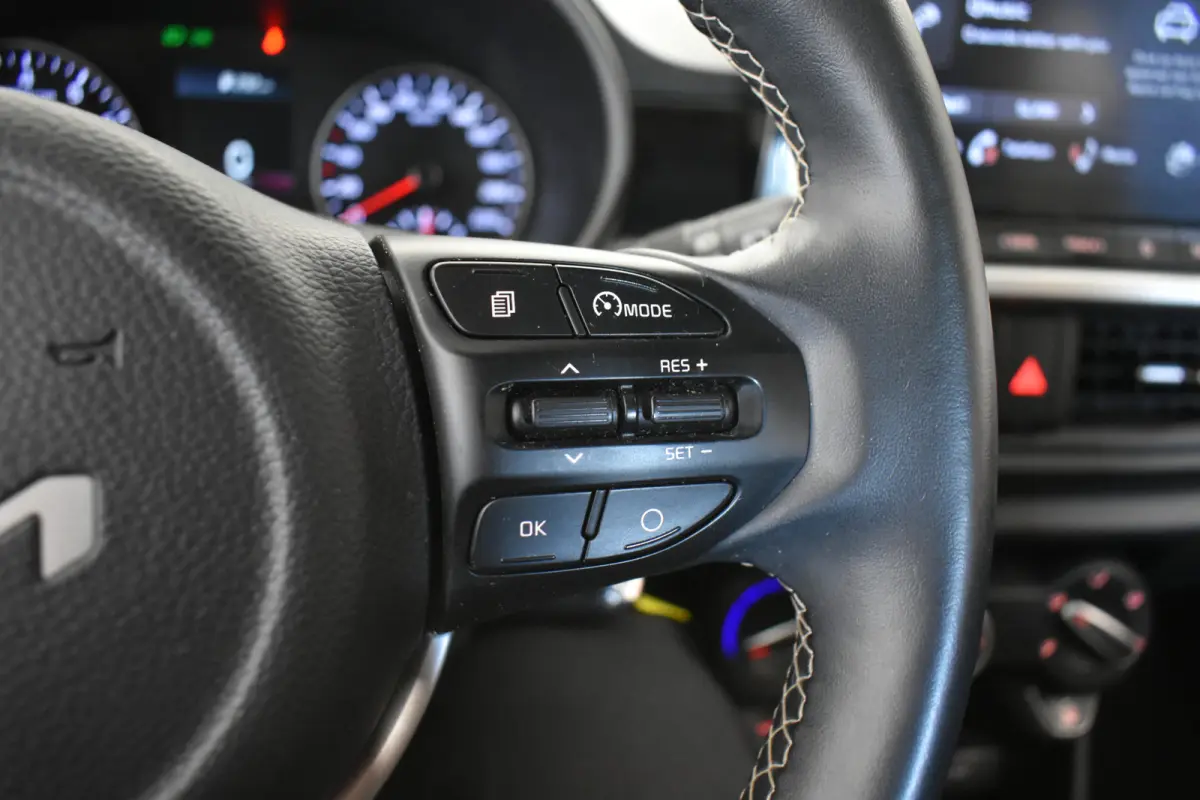 1.0 DPi Dynamic All Season banden Camera Cruise Carplay