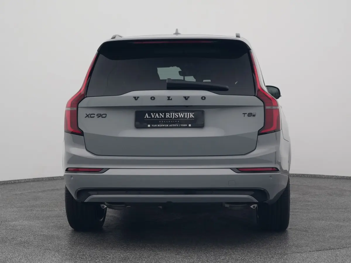 2.0 T8 Plug-in hybrid AWD Ultra Black Edition 7-Pers. |  PANO | 360° | B&W | HUD | ADAPTIVE | LUCHTVERING | STOEL- EN STUURVERW. | STOELMASSAGE | STOELVENT. | TREKHAAK