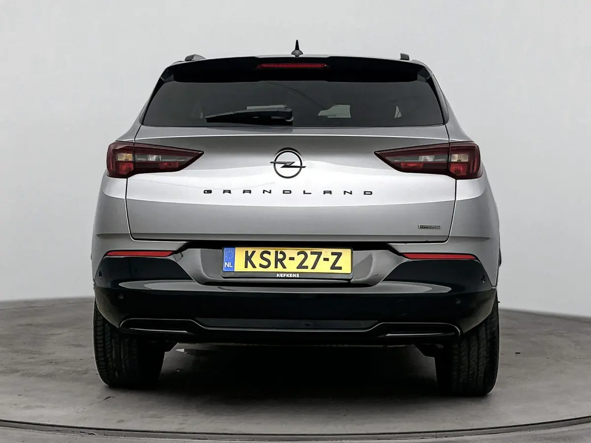 1.6 Turbo Plug-In Hybrid GS Line | Stuurwielverwarming | Lichtmetalen velgen | Elektrische achterklep | Climate control | Adaptieve cruise control |