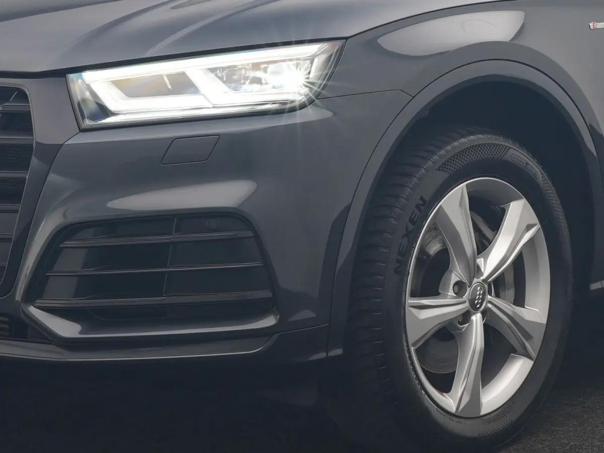 50 TFSI e Quattro 2x S Line PHEV 300pk | Trekhaak Af Fabriek | Virtual Cockpit | Camera | Sportstoelen Verwarmd | Keyless | Blis | Apple Carplay | Navigatie | DAB | Cruise Control | Plug In 