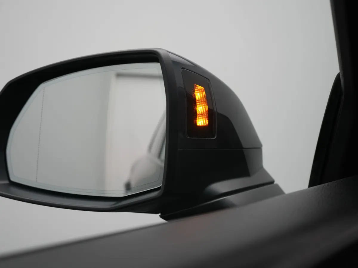 50 TFSI e Quattro 2x S Line PHEV 300pk | Trekhaak Af Fabriek | Virtual Cockpit | Camera | Sportstoelen Verwarmd | Keyless | Blis | Apple Carplay | Navigatie | DAB | Cruise Control | Plug In 
