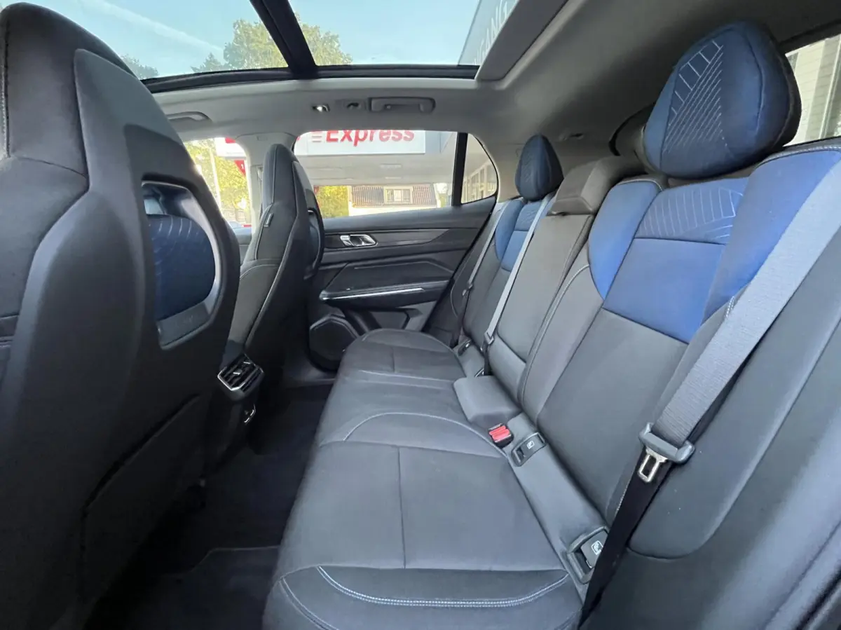 1.5 Pano, Camera, Carplay, Climat, LM..