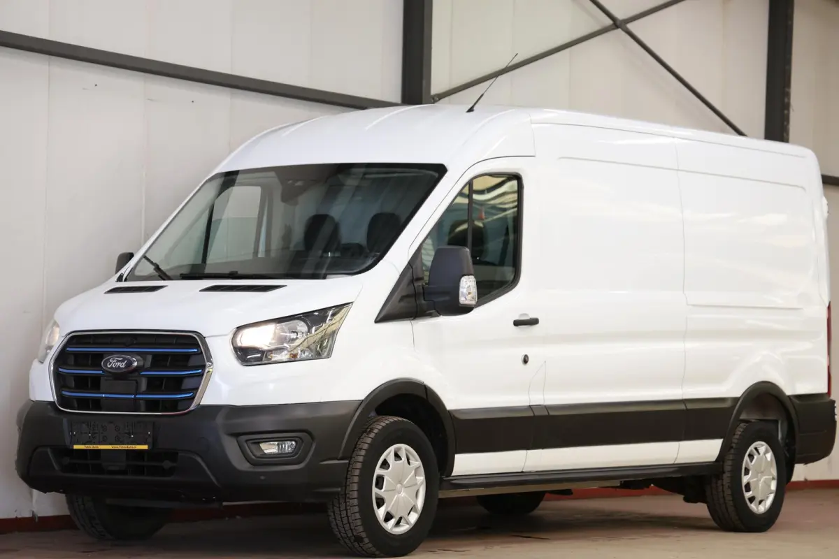 350 L3H2 Trend 68 kWh Zonder Begrenzing