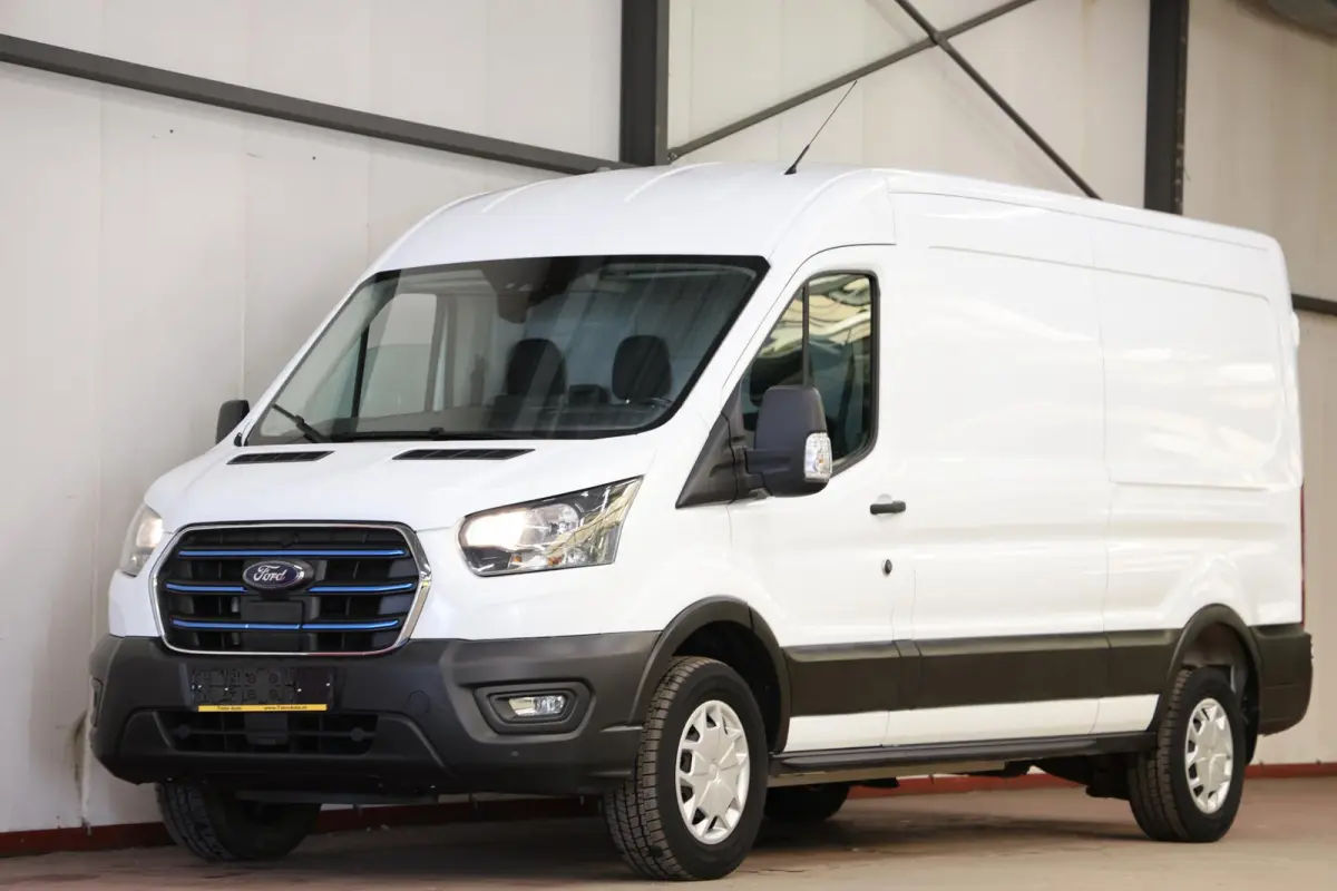 350 L3H2 Trend 68 kWh Zonder Begrenzing