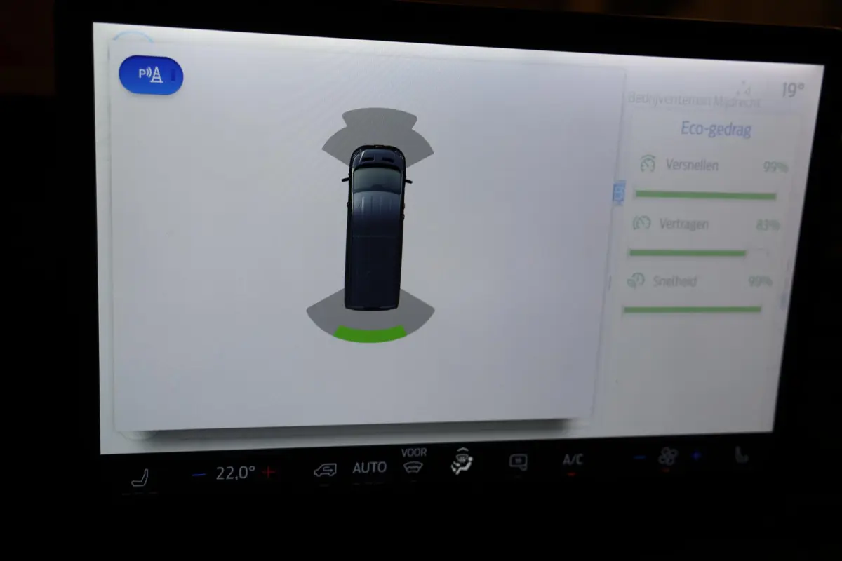 350 L3H2 Trend 68 kWh Zonder Begrenzing