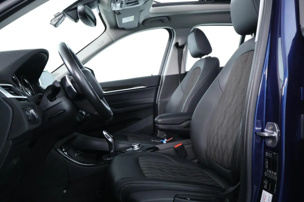 sDrive20i Corporate Lease Executive |PANO|ST VWM|CAMERA|CLIMA|CRUISE|LED|PDC|NAV