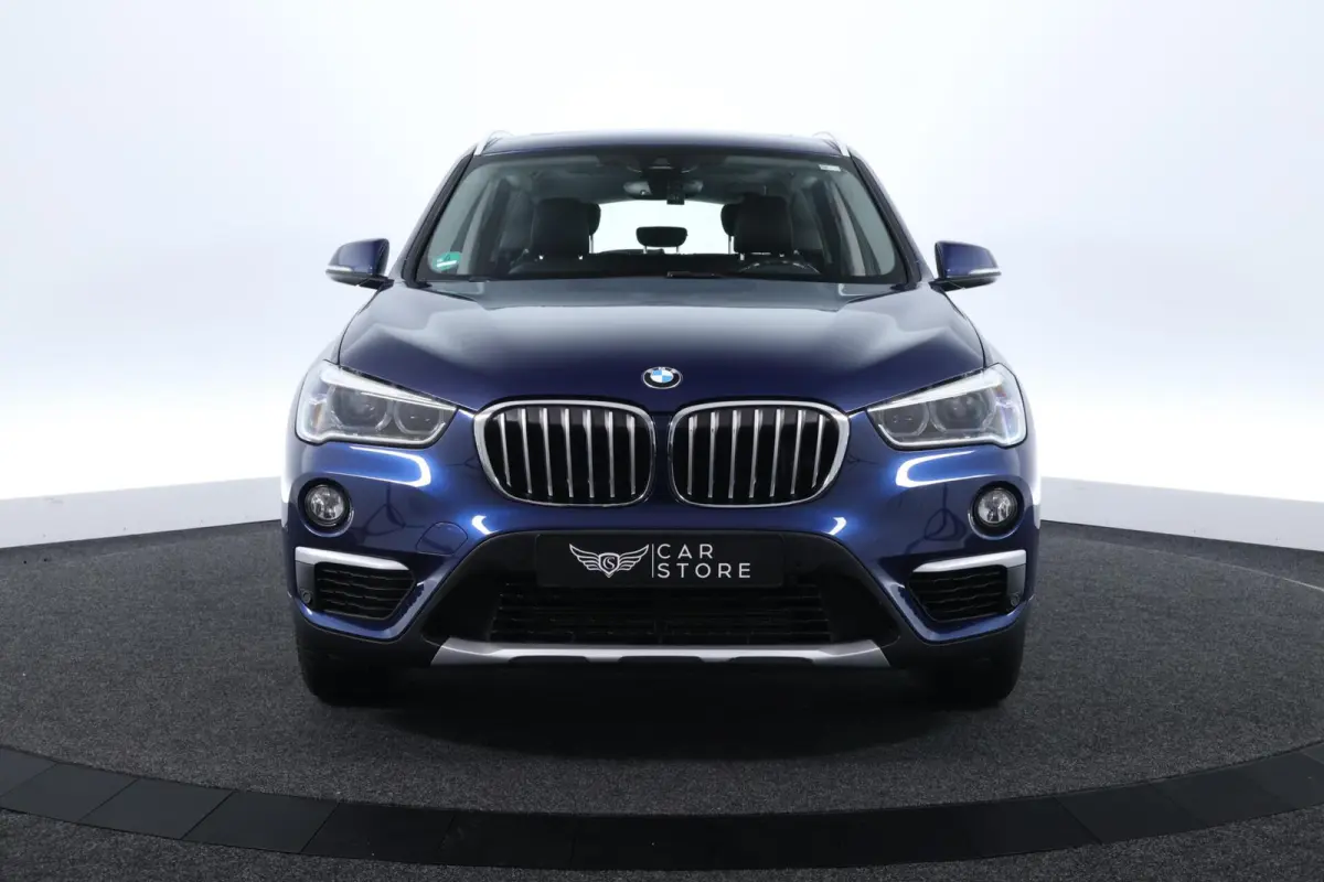 sDrive20i Corporate Lease Executive |PANO|ST VWM|CAMERA|CLIMA|CRUISE|LED|PDC|NAV