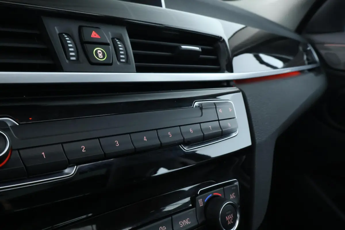 sDrive20i Corporate Lease Executive |PANO|ST VWM|CAMERA|CLIMA|CRUISE|LED|PDC|NAV