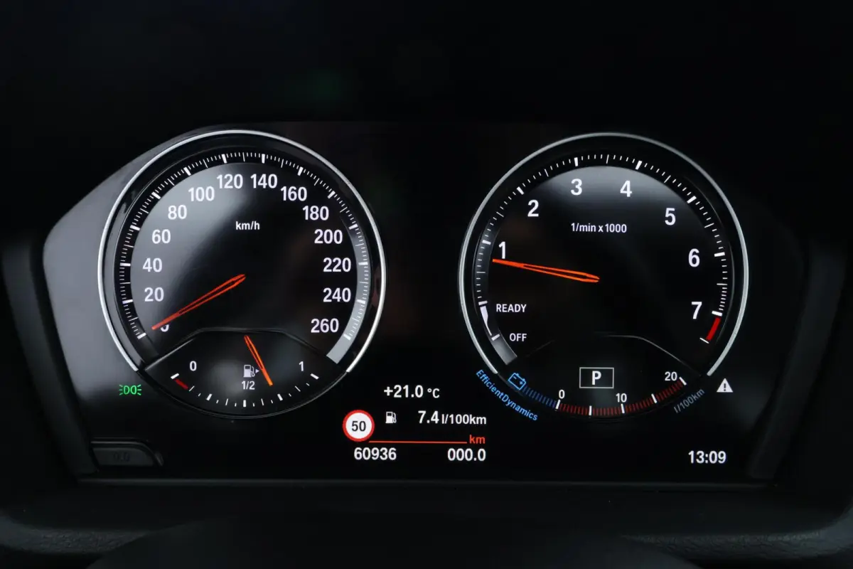 sDrive20i Corporate Lease Executive |PANO|ST VWM|CAMERA|CLIMA|CRUISE|LED|PDC|NAV