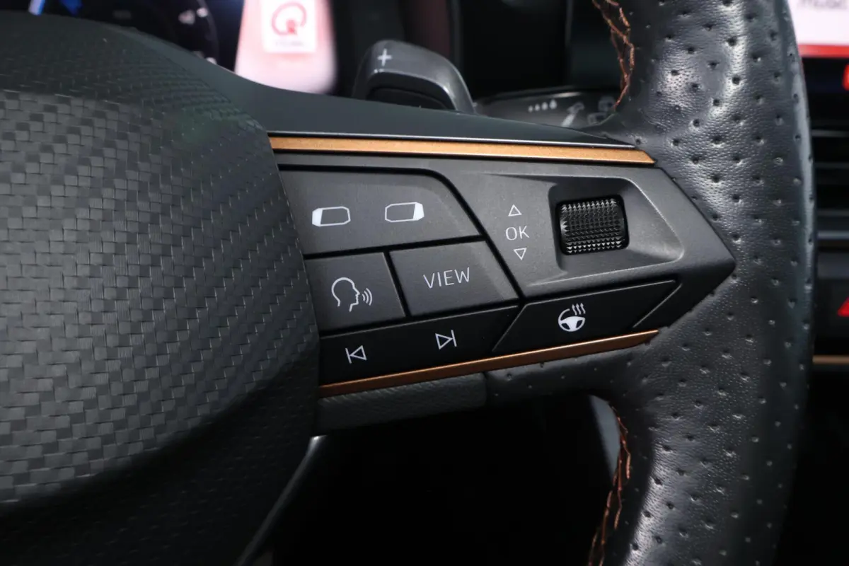 1.4 e-Hybrid VZ Copper Edition |PANO|STUUR+STOEL VWM|CAMERA|ACC|LED LM VELGEN 19''