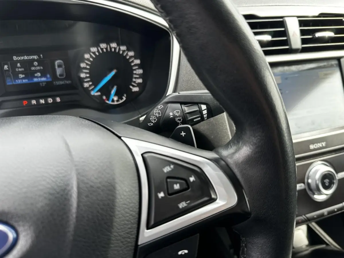 1.5 Titanium Lease Edition |CAMERA|ST VWM|CRUISE| LM VELGEN 16"|PDC| SONY MULTIMEDIA