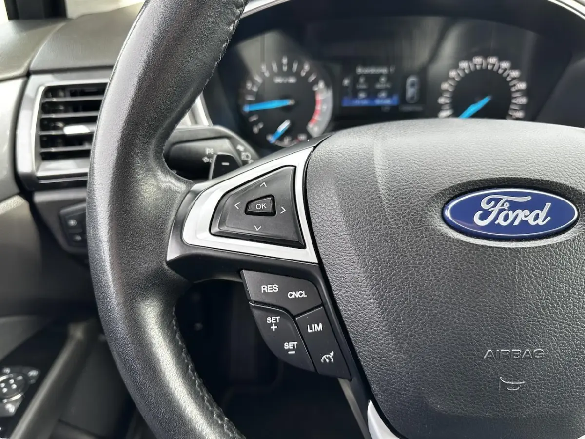 1.5 Titanium Lease Edition |CAMERA|ST VWM|CRUISE| LM VELGEN 16"|PDC| SONY MULTIMEDIA