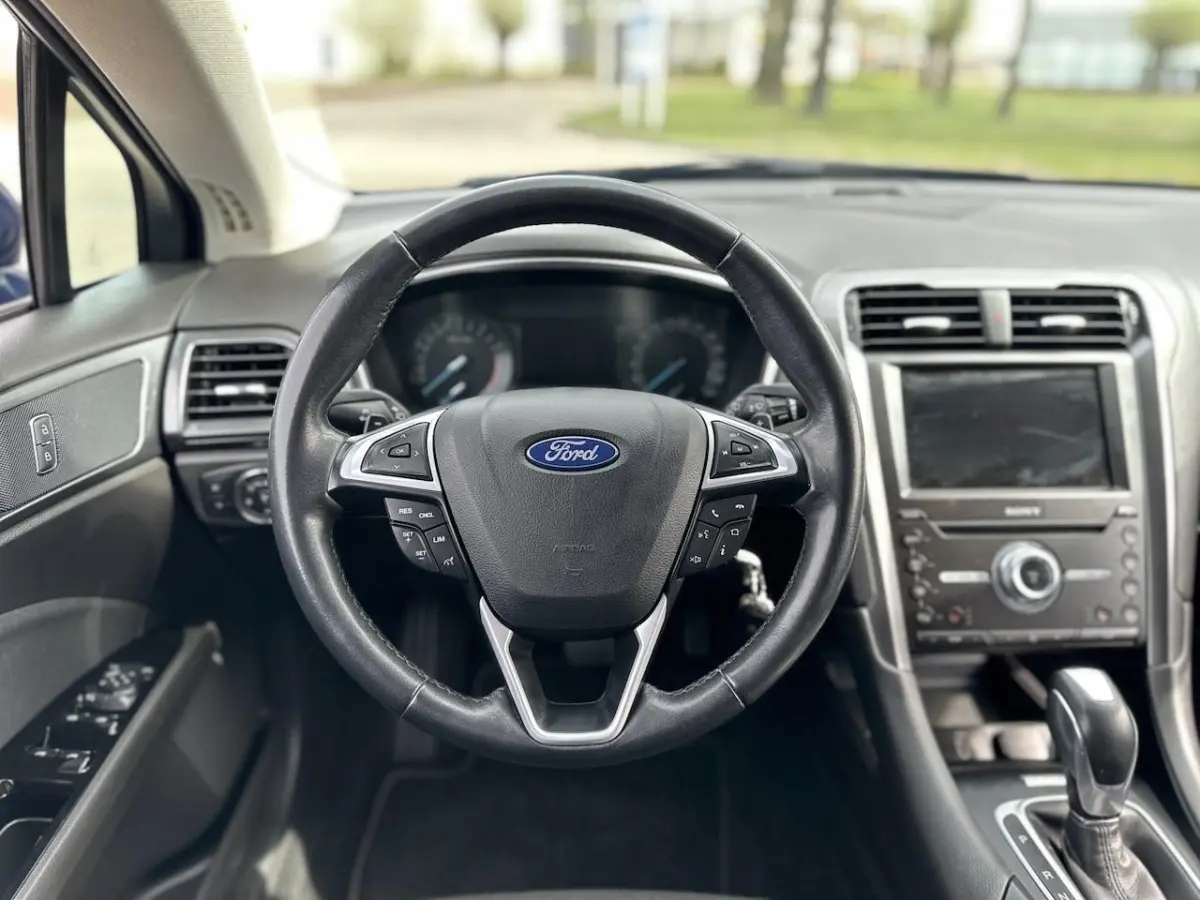 1.5 Titanium Lease Edition |CAMERA|ST VWM|CRUISE| LM VELGEN 16"|PDC| SONY MULTIMEDIA
