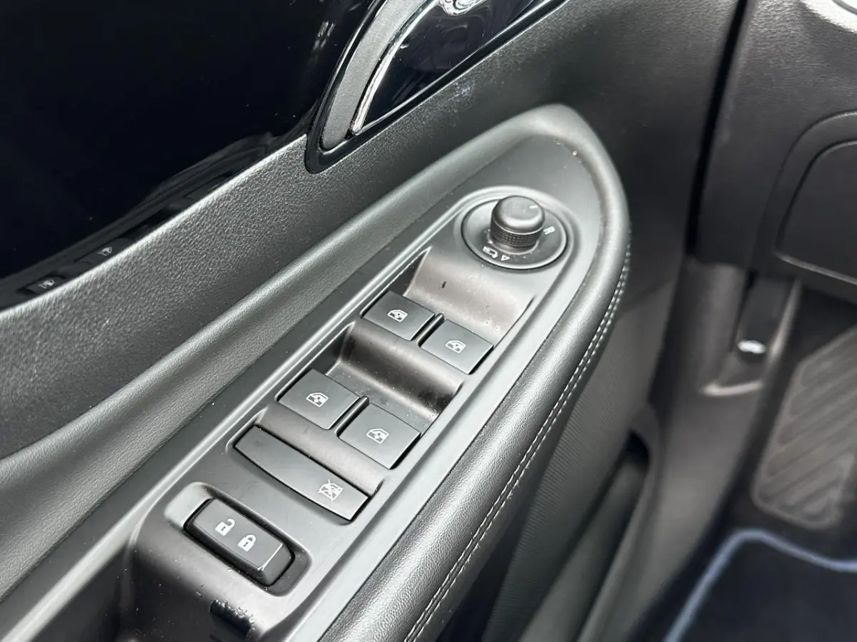 1.4 Turbo 120 Jaar Edition |CARPLAY|CRUISE|CAMERA|LM VELGEN 18''