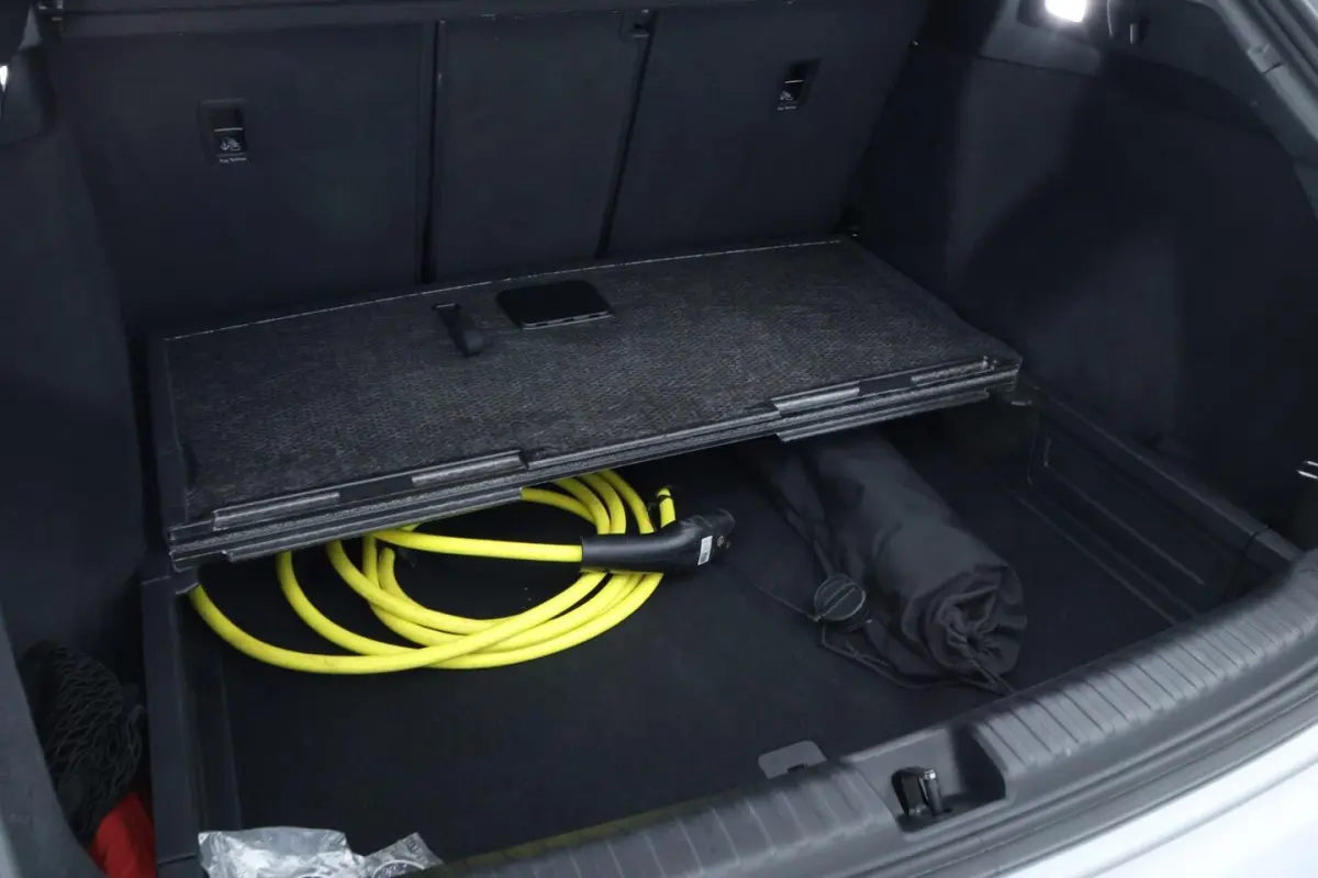 35 Launch edition Advanced 55 kWh |SONOS|CARPLAY|STOEL VWM|STANDKACHEL|LM VELGEN 20''|ACC|