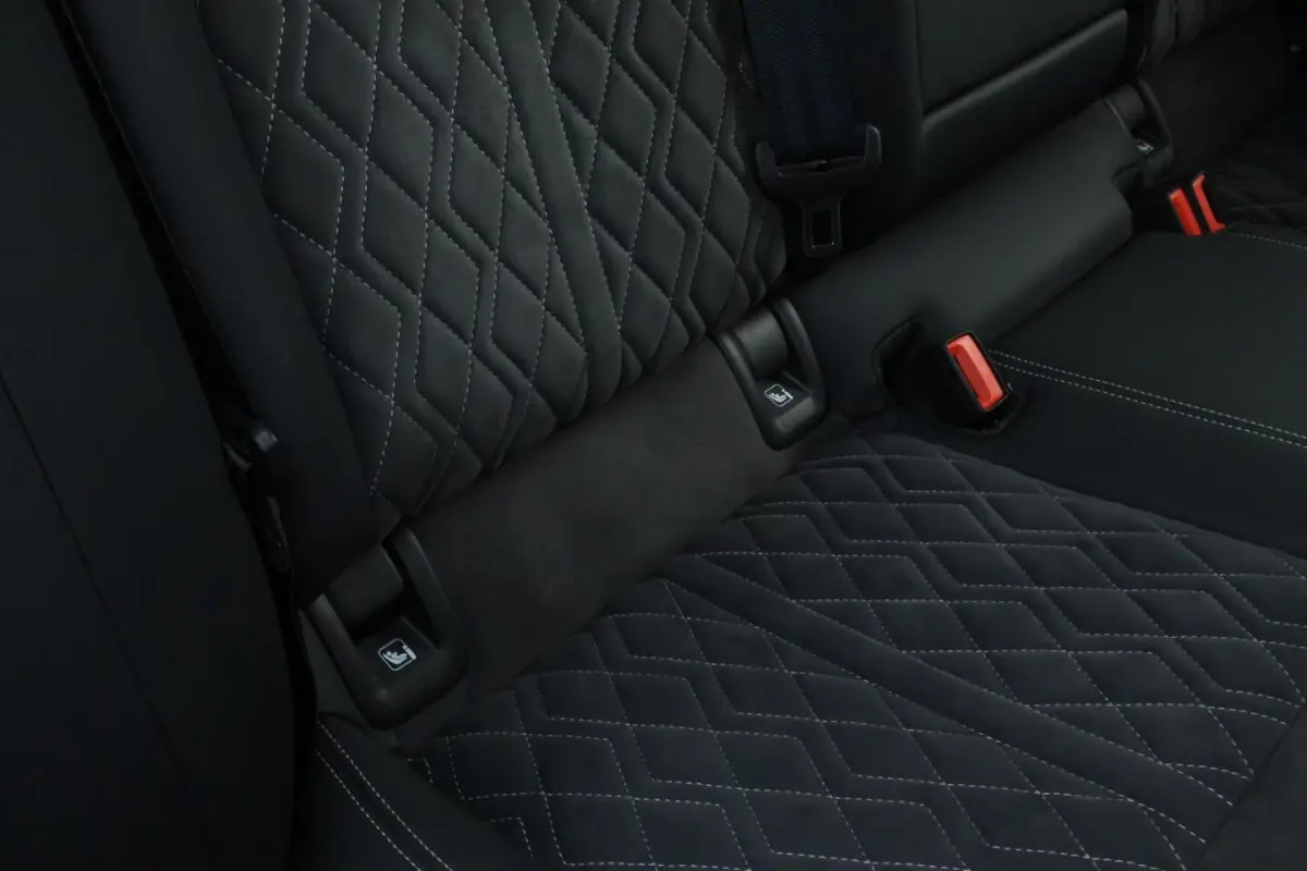 35 Launch edition Advanced 55 kWh |SONOS|CARPLAY|STOEL VWM|STANDKACHEL|LM VELGEN 20''|ACC|