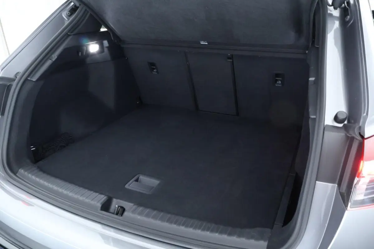 35 Launch edition Advanced 55 kWh |SONOS|CARPLAY|STOEL VWM|STANDKACHEL|LM VELGEN 20''|ACC|