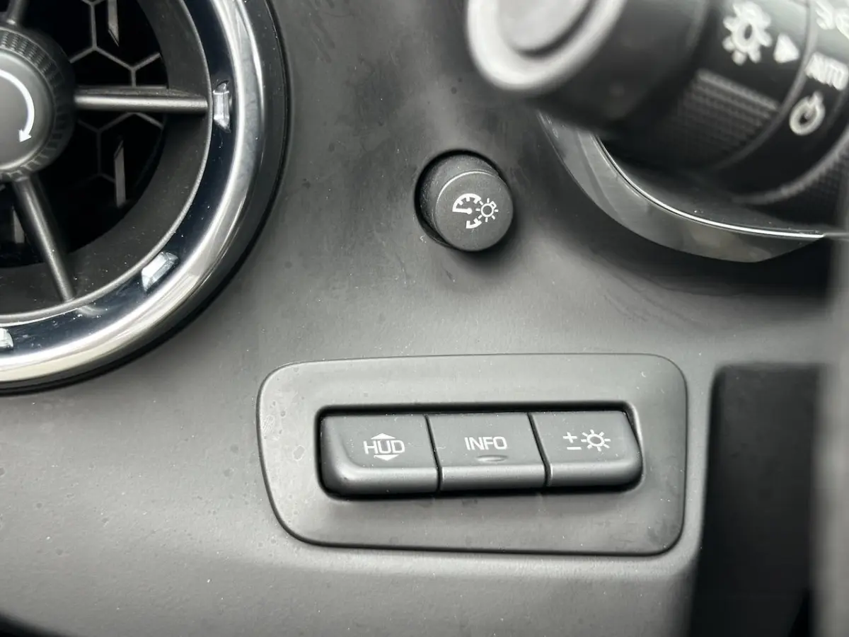 USA 6.2 V8 50th Anniversary Edition |BOSE|CAMERA|HUD|LEDER|MEMORY|STUUR+SOEL VWM|STOEL KOE