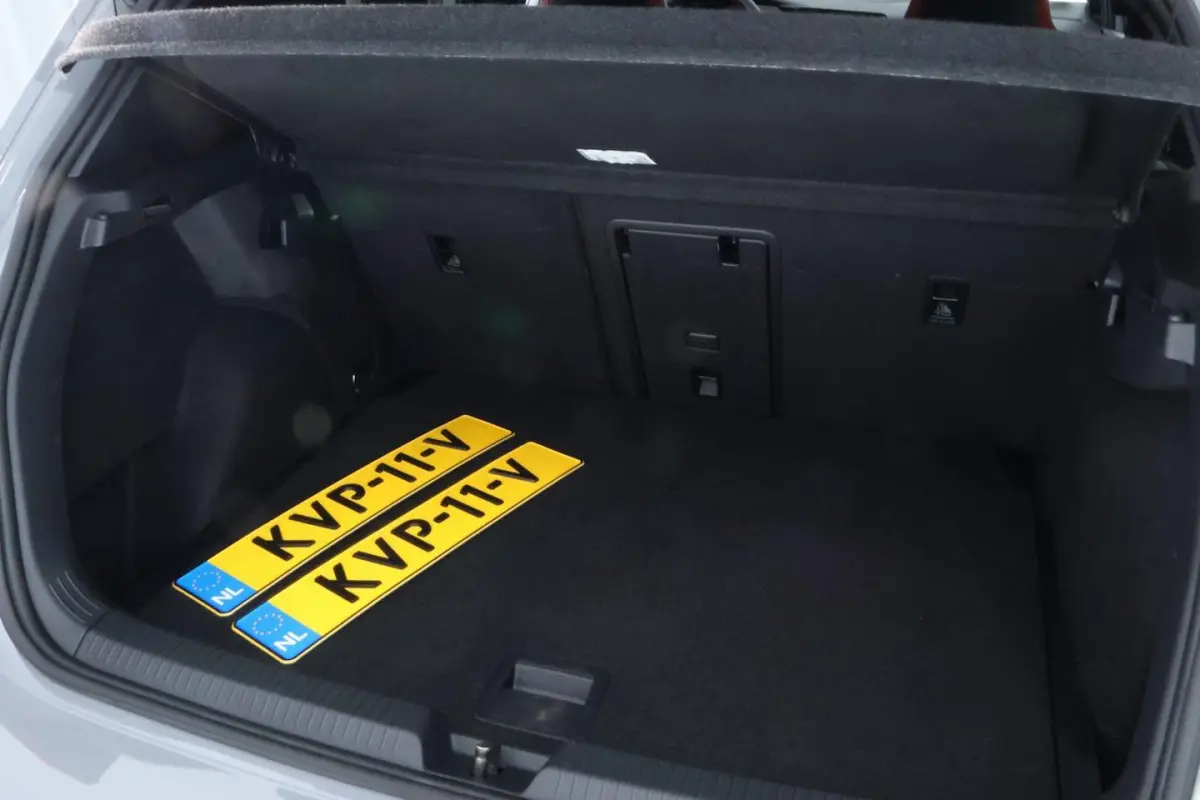 2.0 TSI GTI Clubsport |PANO|H&K|IQ.LIGHT|CAMERA|HUD|SFEER|CARPLAY