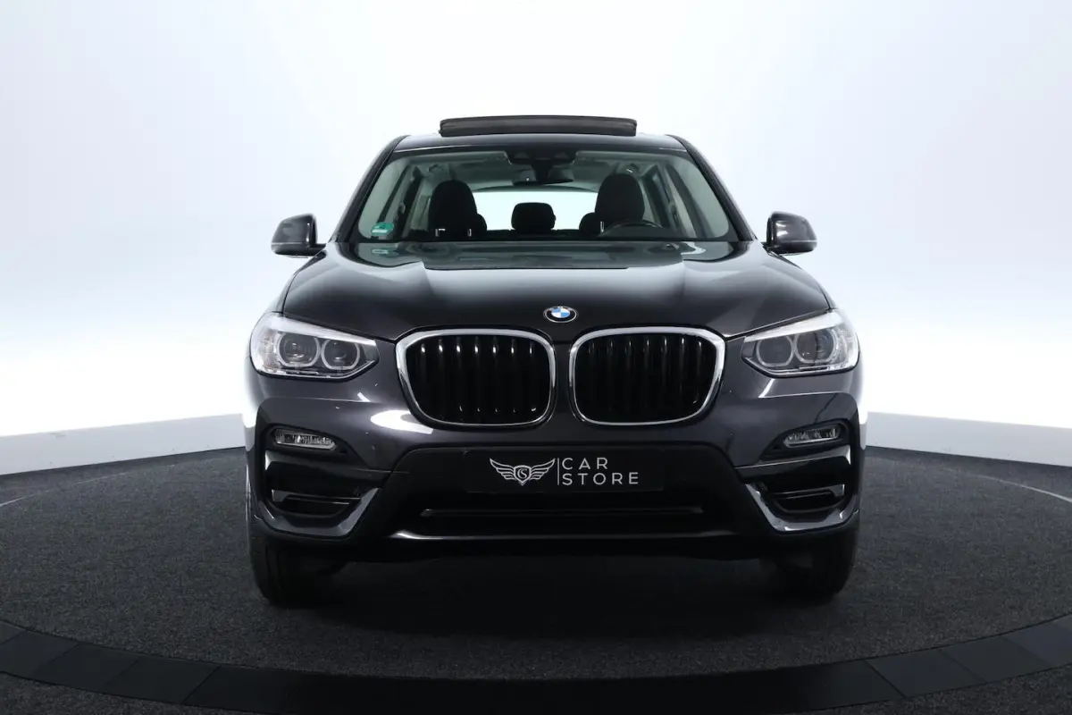 xDrive20i Launch Edition High Executive |PANO|HUD|CAMERA|ST VWM|CRUISE|CLIMA+++