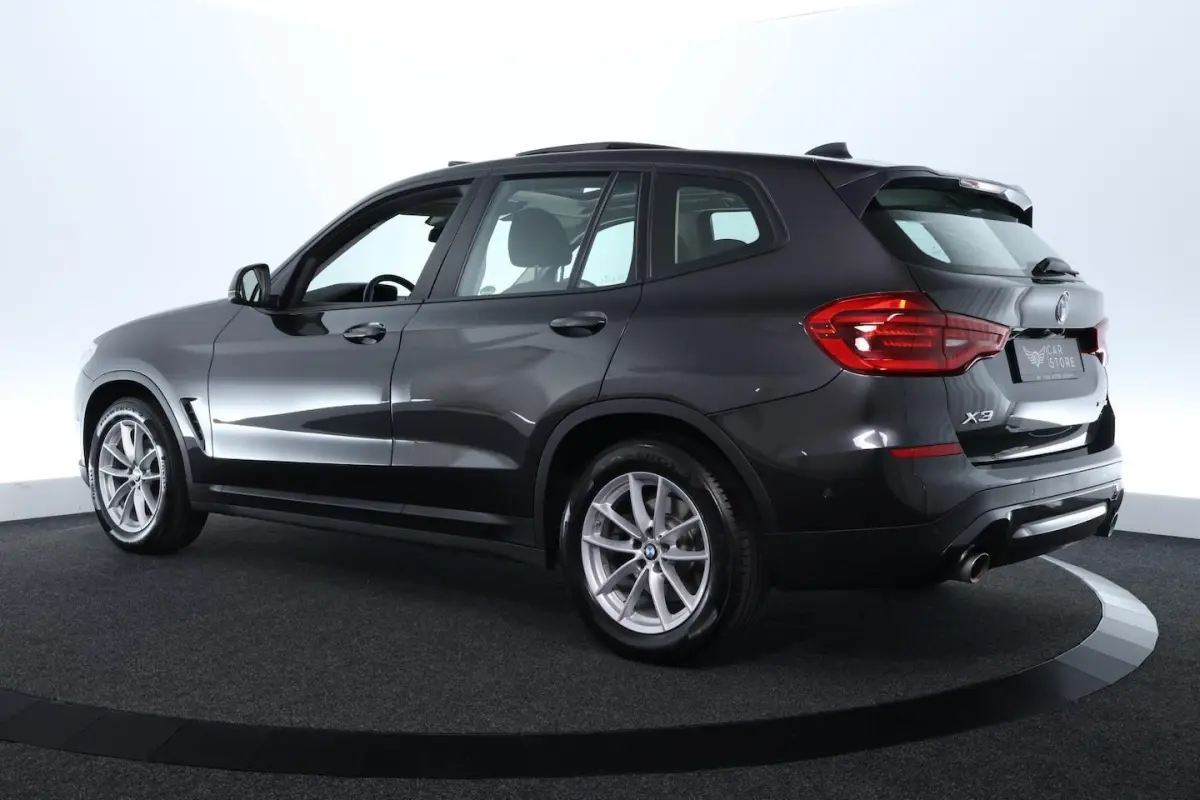 xDrive20i Launch Edition High Executive |PANO|HUD|CAMERA|ST VWM|CRUISE|CLIMA+++
