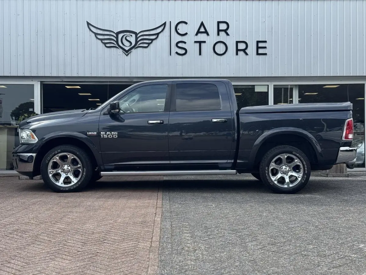 1500 5.7 V8 4x4 Crew Cab 5'7 Laramie |ALPINE|LEDER|ECC|NAV|DAK|20"|