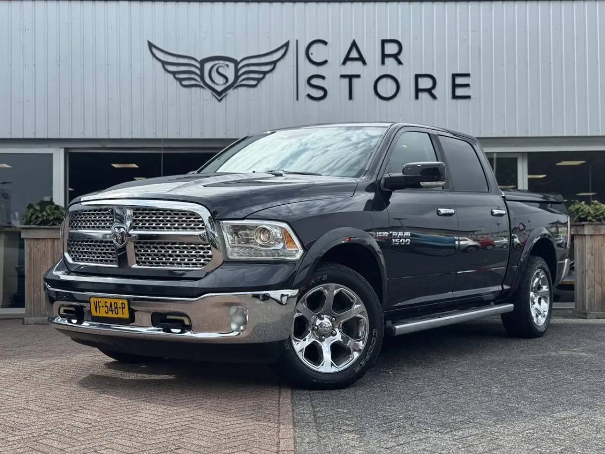 1500 5.7 V8 4x4 Crew Cab 5'7 Laramie |ALPINE|LEDER|ECC|NAV|DAK|20"|