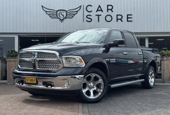 1500 5.7 V8 4x4 Crew Cab 5'7 Laramie |ALPINE|LEDER|ECC|NAV|DAK|20"|