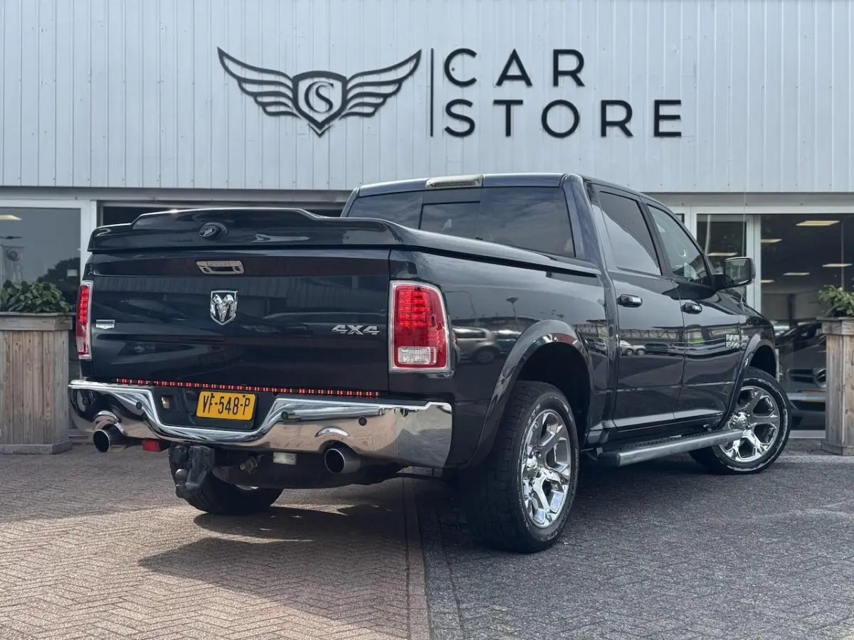 1500 5.7 V8 4x4 Crew Cab 5'7 Laramie |ALPINE|LEDER|ECC|NAV|DAK|20"|