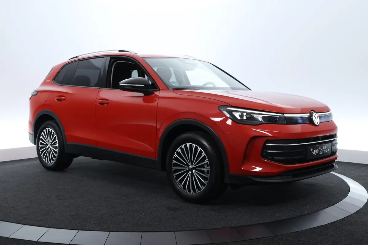 1.5 eTSI energy Edition |NIEUW|360 CAMERA|IQ LIGHT|CARPLAY|ACC|TREKHAAK|STUUR+STOEL VWM|PA