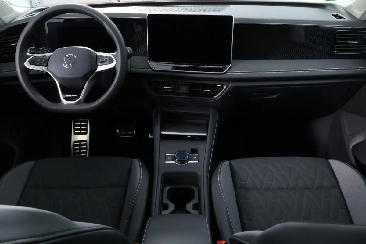 1.5 eTSI energy Edition |NIEUW|360 CAMERA|IQ LIGHT|CARPLAY|ACC|TREKHAAK|STUUR+STOEL VWM|PA