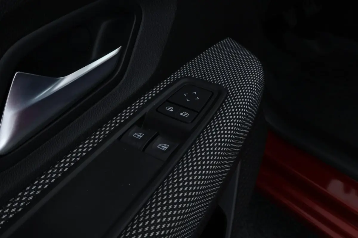 1.0 SCe Laureate |CARPLAY|AIRCO|ELK.PAKKET|LM VELGEN 15''