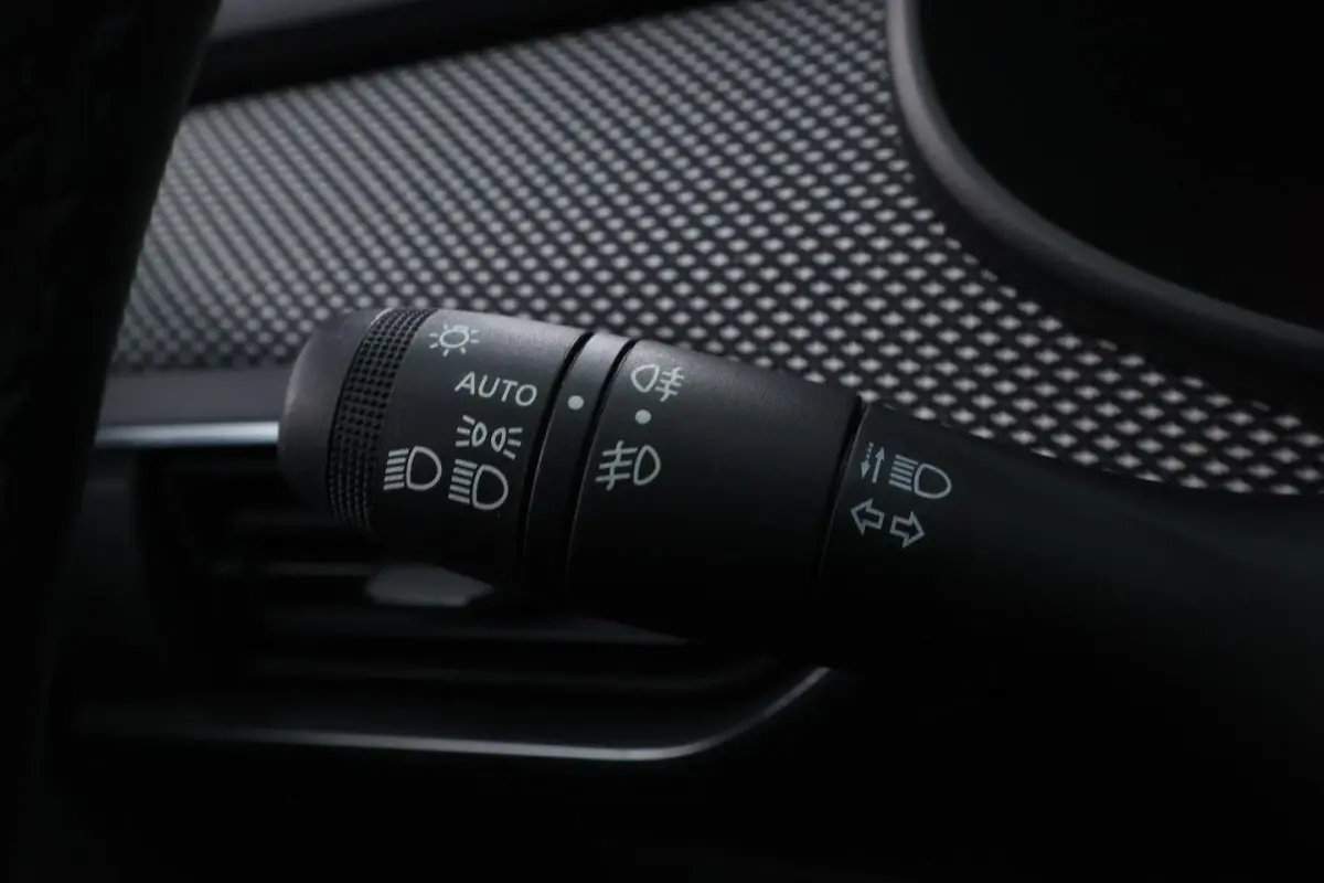 1.0 SCe Laureate |CARPLAY|AIRCO|ELK.PAKKET|LM VELGEN 15''
