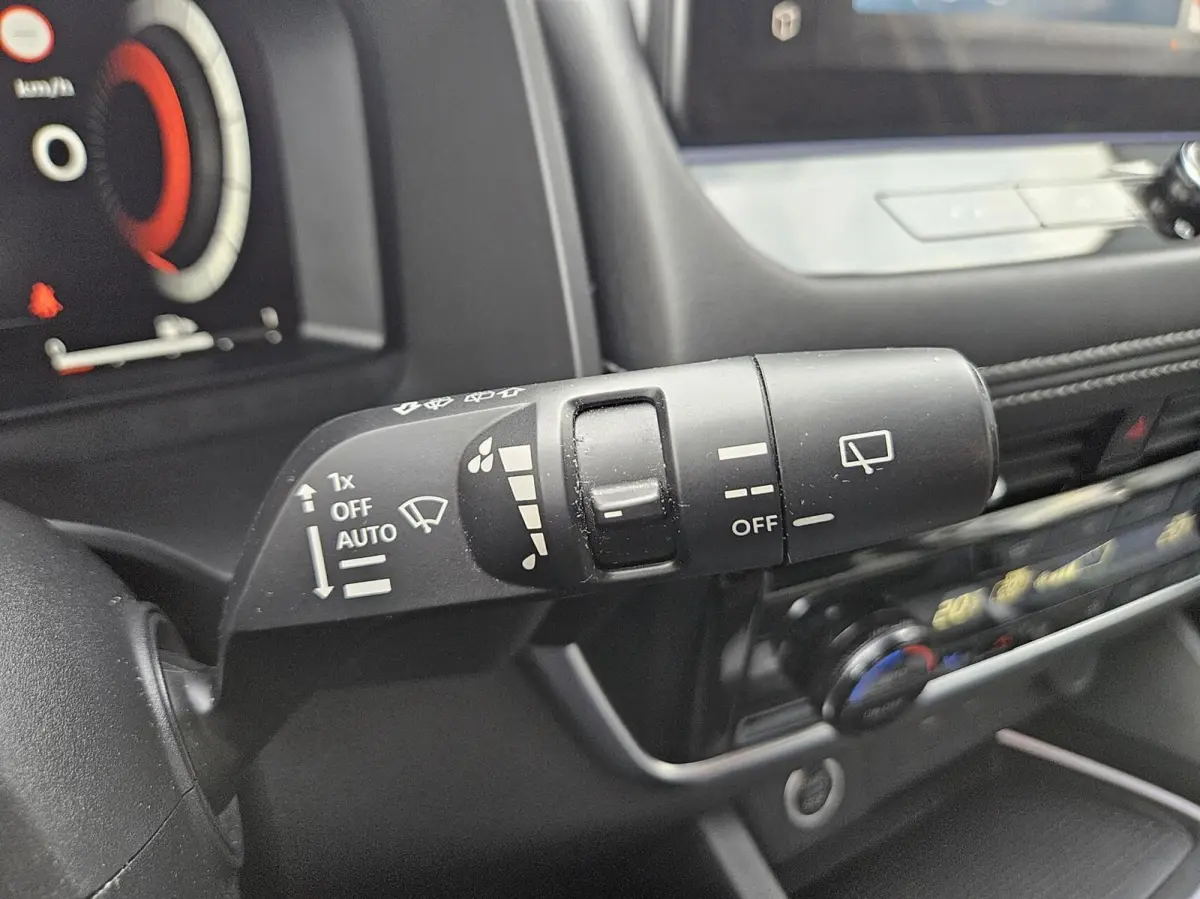 1.5 e-Power N-Connecta 7-zits. NIEUWSTAAT!