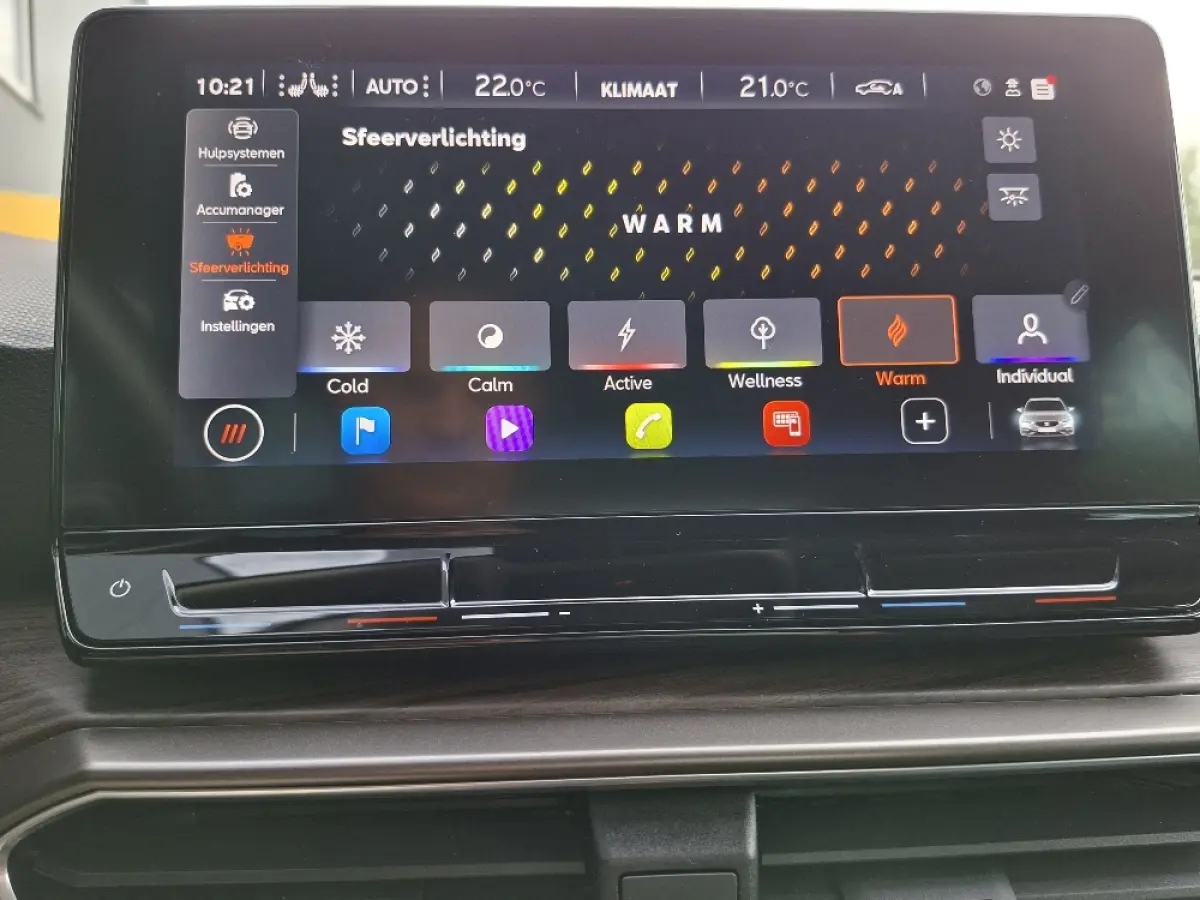 1.4 TSI PHEV XCELLENCE Automaat * Navigatiesysteem * Elek. Trekhaak * Parkeercamera *